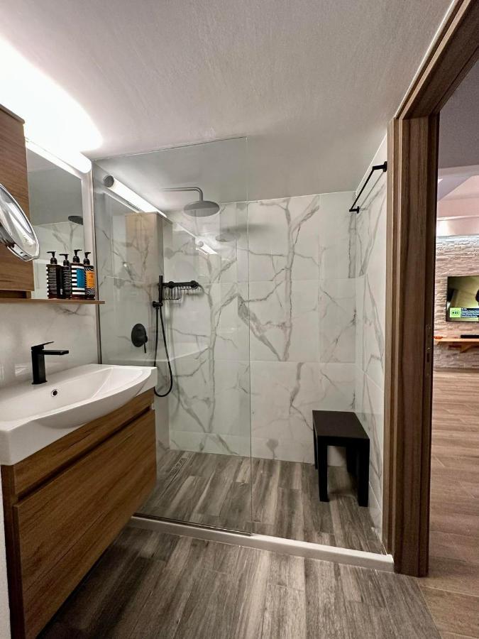 Apartment Dimitris Афины Экстерьер фото